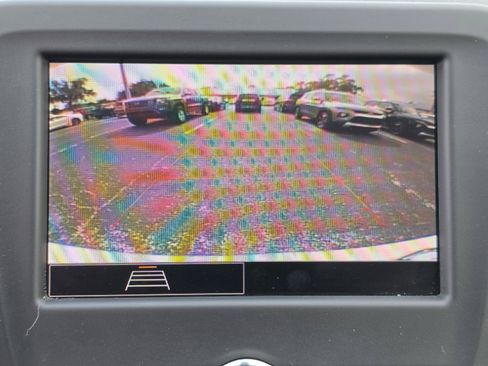 Used 2024 Chevrolet Equinox LT FWD image 25