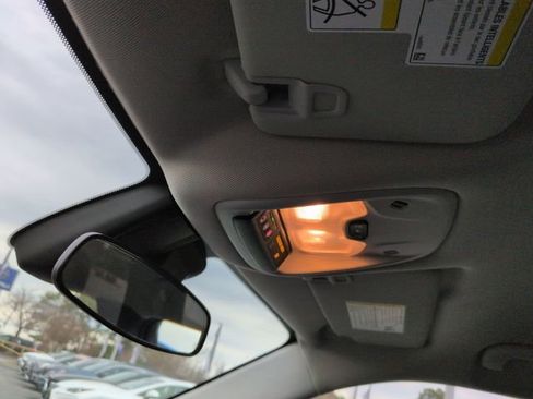 Used 2023 Chevrolet TrailBlazer LS image 18