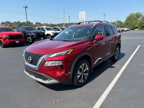 Used 2023 Nissan Rogue SV w/ SV Premium B Package FWD image 6