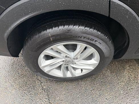 Used 2025 Buick Envista Preferred image 10