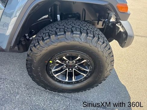 Used 2026 Jeep Wrangler Unlimited Rubicon w/ Xtreme 35 Tire Package AWD/4WD image 30