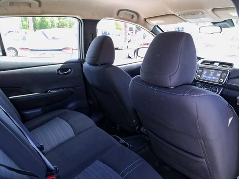 Used 2024 Nissan Leaf S FWD image 17