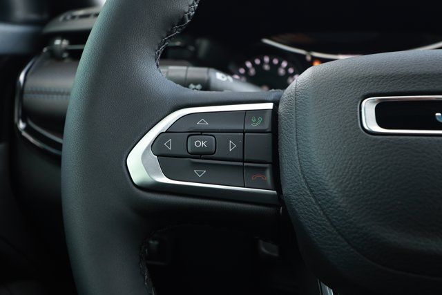 New 2026 Jeep Compass Latitude AWD/4WD image 13