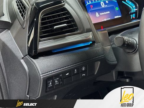 Used 2024 Honda Odyssey Elite image 12