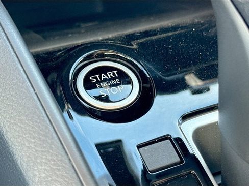 New 2025 Nissan Versa SV w/ Trunk Package image 19