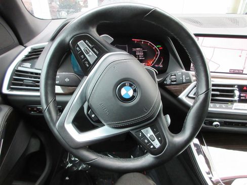 Used 2020 BMW X5 xDrive40i w/ Premium Package image 38