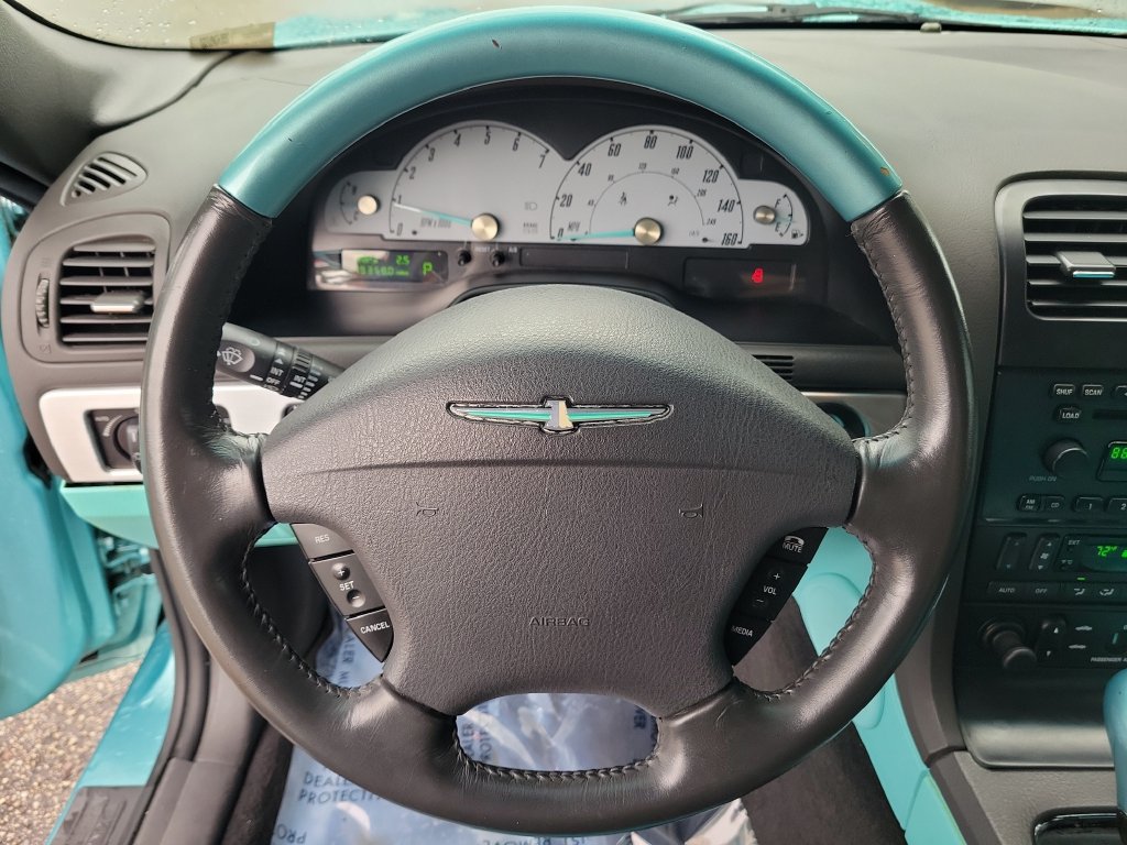 Used 2002 Ford Thunderbird RWD image 29