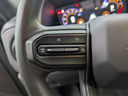 Used 2024 Chevrolet Colorado Trail Boss w/ Advanced Trailering Package image 19