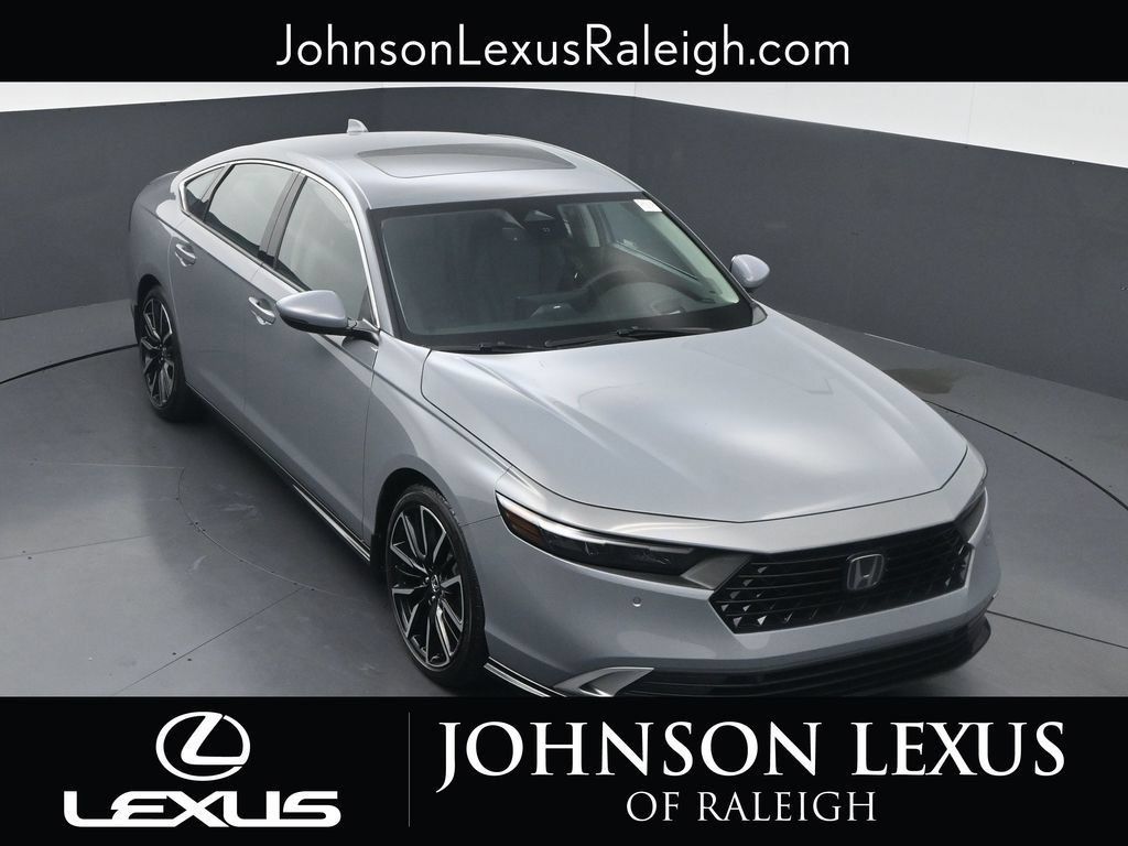 Used 2023 Honda Accord Touring image 22
