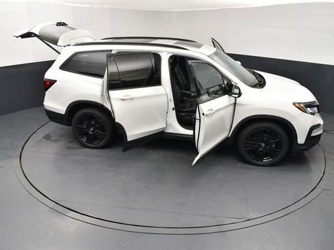 Used 2021 Honda Pilot Black Edition image 31