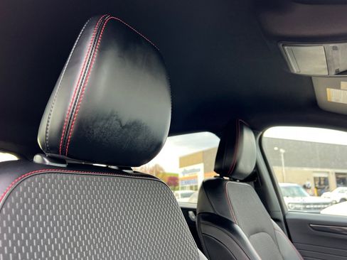 Used 2025 Ford Escape ST-Line w/ Tech Pack #1 image 17