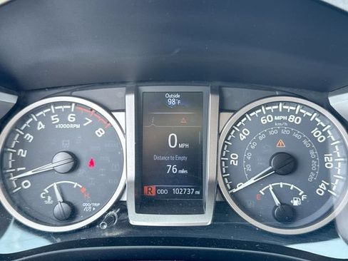 Used 2017 Toyota Tacoma SR5 RWD image 15