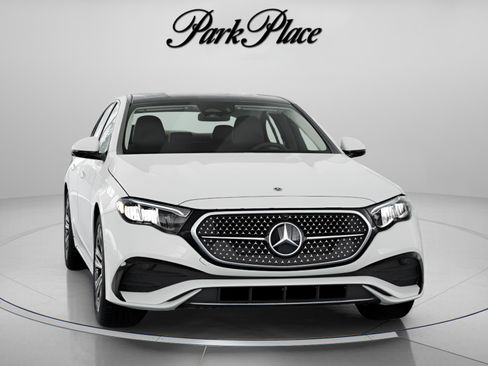 Used 2026 Mercedes-Benz E 350 4MATIC Sedan image 35