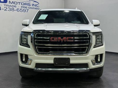 Used 2021 GMC Yukon SLT w/ SLT Premium Package image 3