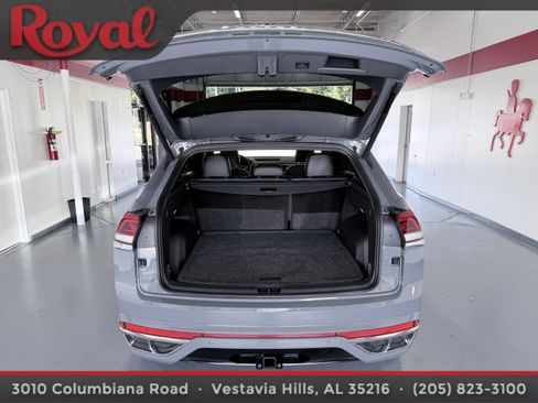 Used 2020 Volkswagen Atlas Cross Sport SEL Premium R-Line AWD/4WD image 18