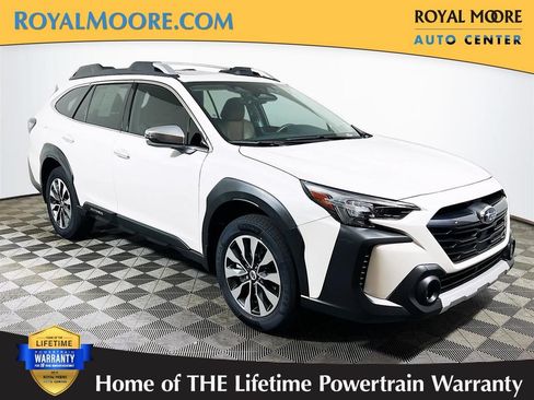 Used 2023 Subaru Outback Touring XT AWD/4WD image 1