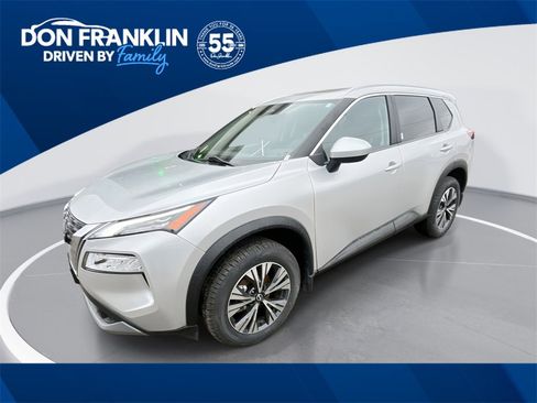 Used 2023 Nissan Rogue SV w/ SV Premium B Package image 1