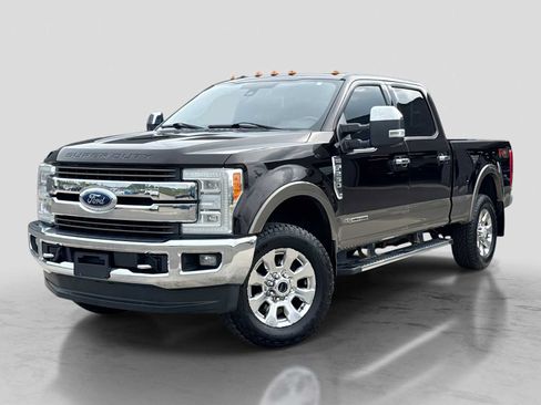 Used 2018 Ford F250 King Ranch w/ King Ranch Ultimate Package AWD/4WD image 1