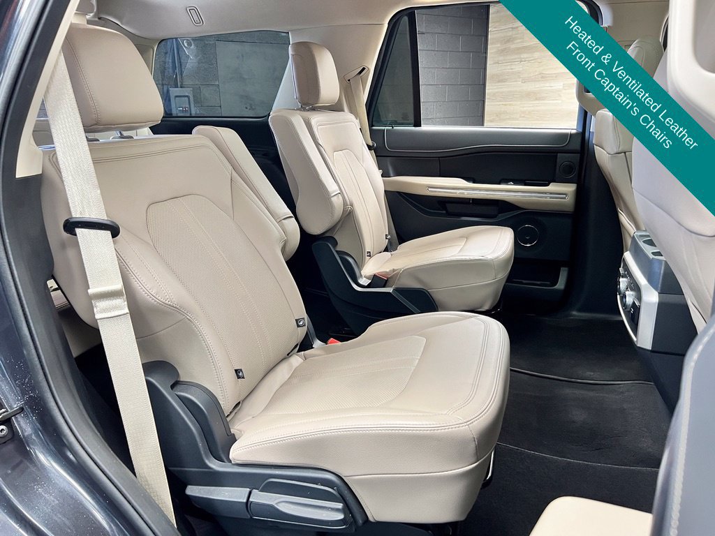 Used 2024 Ford Expedition Limited RWD image 11