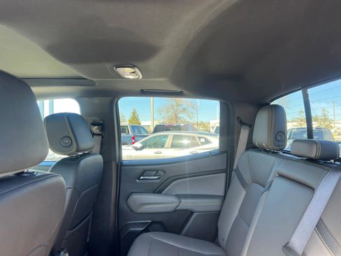 Certified 2024 Chevrolet Colorado ZR2 w/ ZR2 Convenience Package III image 28