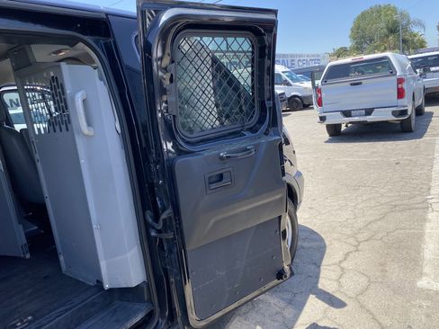 Used 2019 Ford Transit 150 130 Low Roof RWD image 22