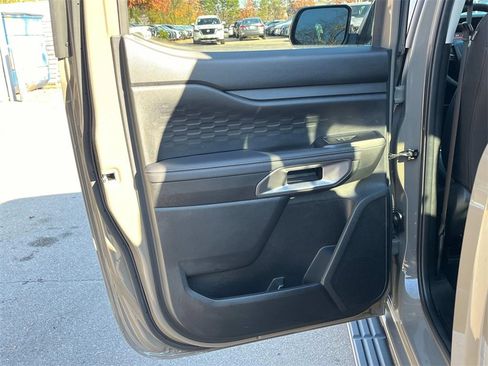 Used 2025 Ford Ranger XLT w/ Equipment Group 301A High image 20