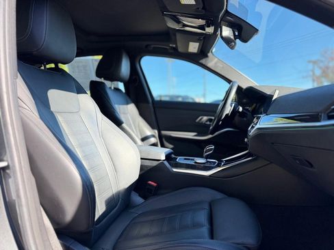 Used 2021 BMW 330i xDrive Sedan w/ Premium Package image 23