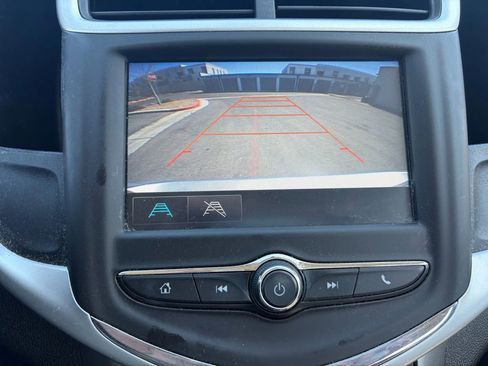 Used 2017 Chevrolet Sonic LT FWD image 13