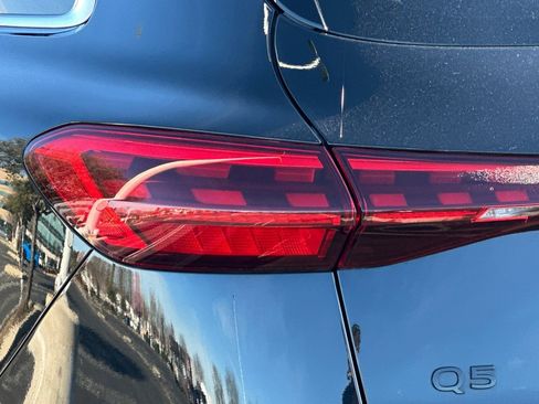 Used 2025 Audi Q5 Premium Plus w/ Premium Plus image 48