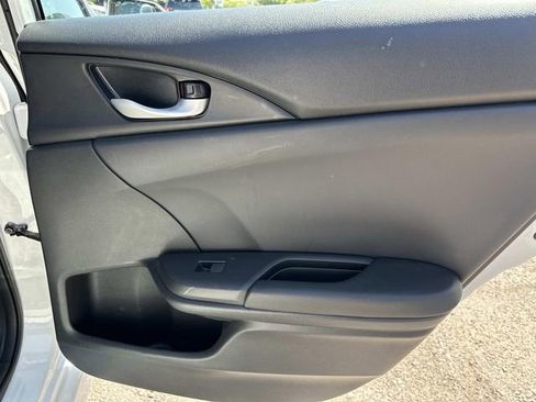 Used 2020 Honda Civic Sport image 11