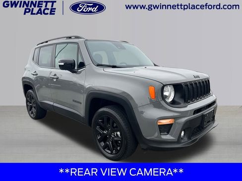 Used 2022 Jeep Renegade Altitude image 3