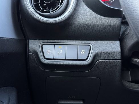 Used 2023 Kia Forte LXS w/ LXS Technology Package image 31