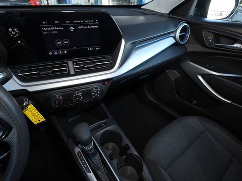 Used 2024 Chevrolet Trax LS image 20