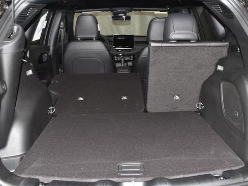 New 2026 Jeep Compass Latitude w/ Sun and Sound Group image 30