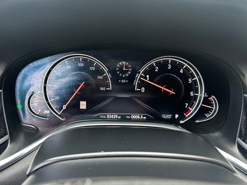 Used 2019 BMW 750i xDrive w/ Executive Package image 46