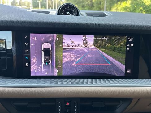 New 2025 Porsche Cayenne Coupe image 21