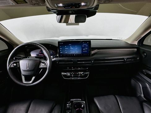 Used 2025 Lincoln Corsair Grand Touring w/ Equipment Group 302A AWD/4WD image 26