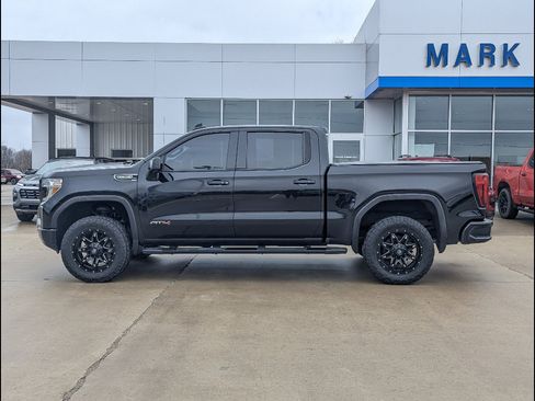Used 2020 GMC Sierra 1500 AT4 w/ Driver Alert Package I image 9