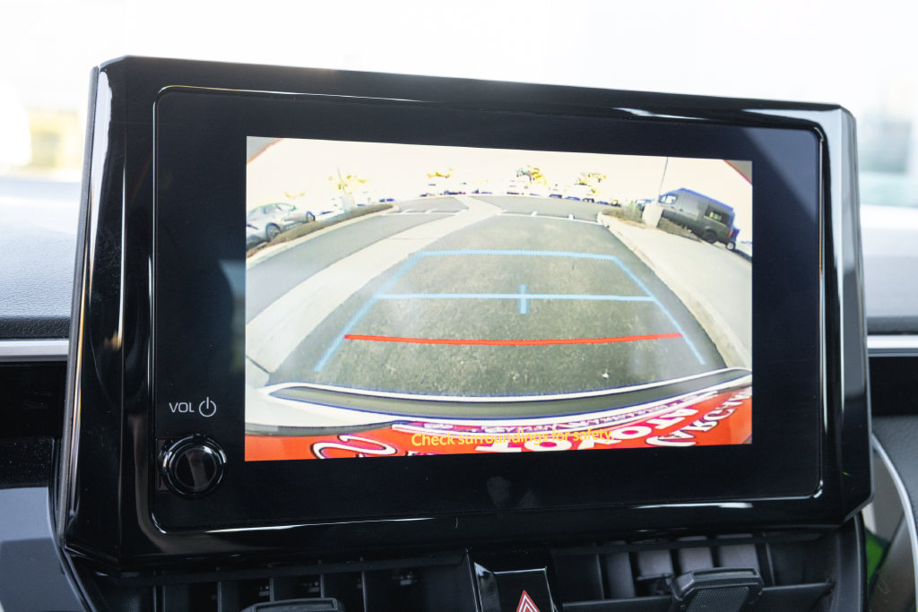 Certified 2026 Toyota Corolla LE w/ LE Premium Package FWD image 17