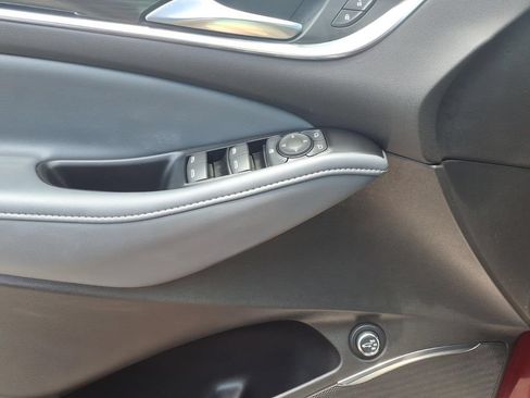 Used 2023 Buick Enclave Essence w/ Experience Buick Package FWD image 12