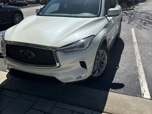 Used 2020 INFINITI QX50 Luxe w/ Navigation Package image 1