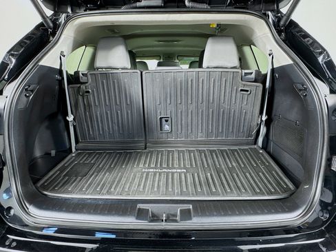 Certified 2024 Toyota Highlander LE AWD/4WD image 24