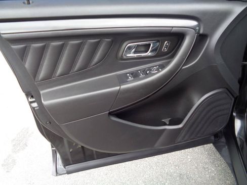 Used 2013 Ford Taurus SHO AWD/4WD image 23