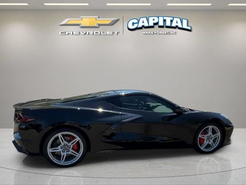Used 2024 Chevrolet Corvette Stingray Preferred Cpe w/ Battery Protection Package RWD image 8