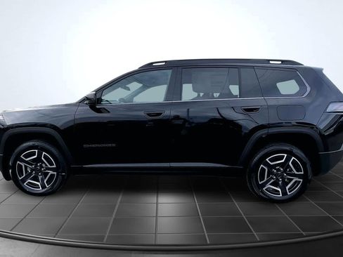 New 2026 Jeep Cherokee Limited image 3