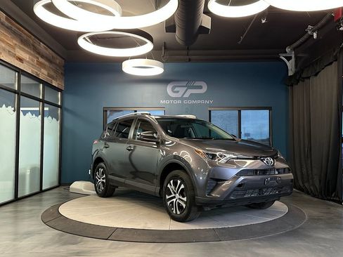 Used 2016 Toyota RAV4 LE AWD/4WD image 1