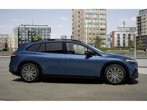 New 2026 Mercedes-Benz EQS 400 4MATIC SUV image 15