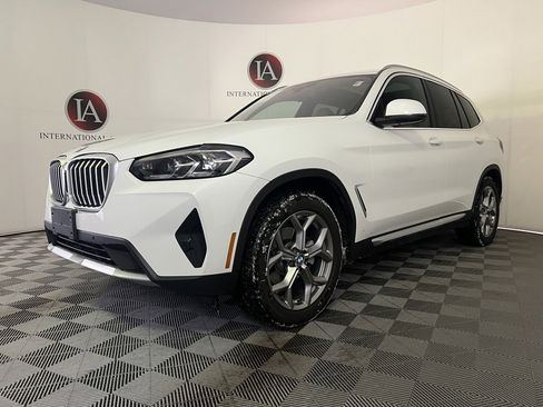 Used 2023 BMW X3 xDrive30i w/ Convenience Package image 3