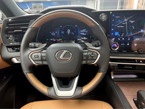 Certified 2026 Lexus RX 350h AWD/4WD image 31