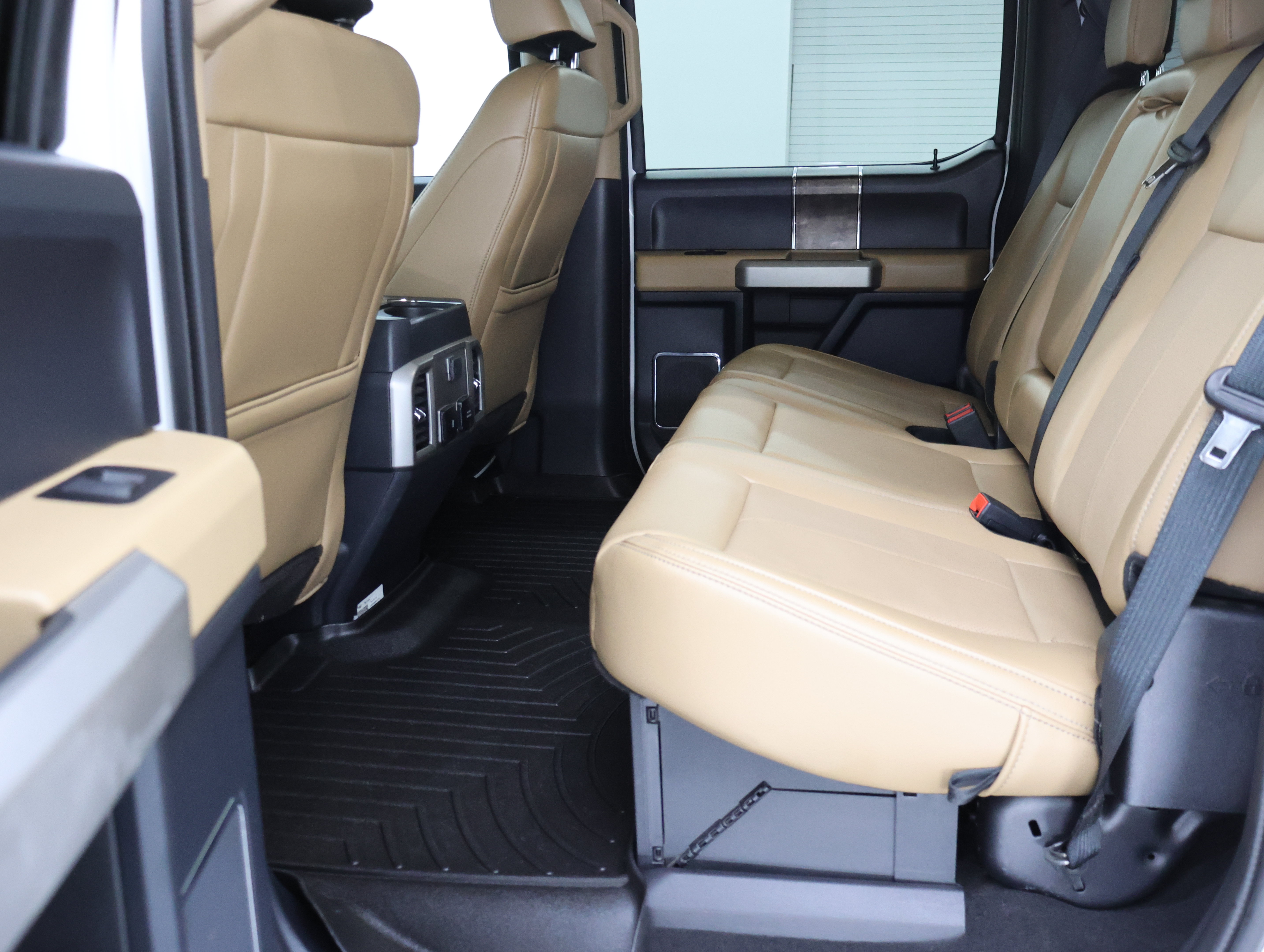 Used 2022 Ford F250 Lariat w/ Lariat Value Package AWD/4WD image 35
